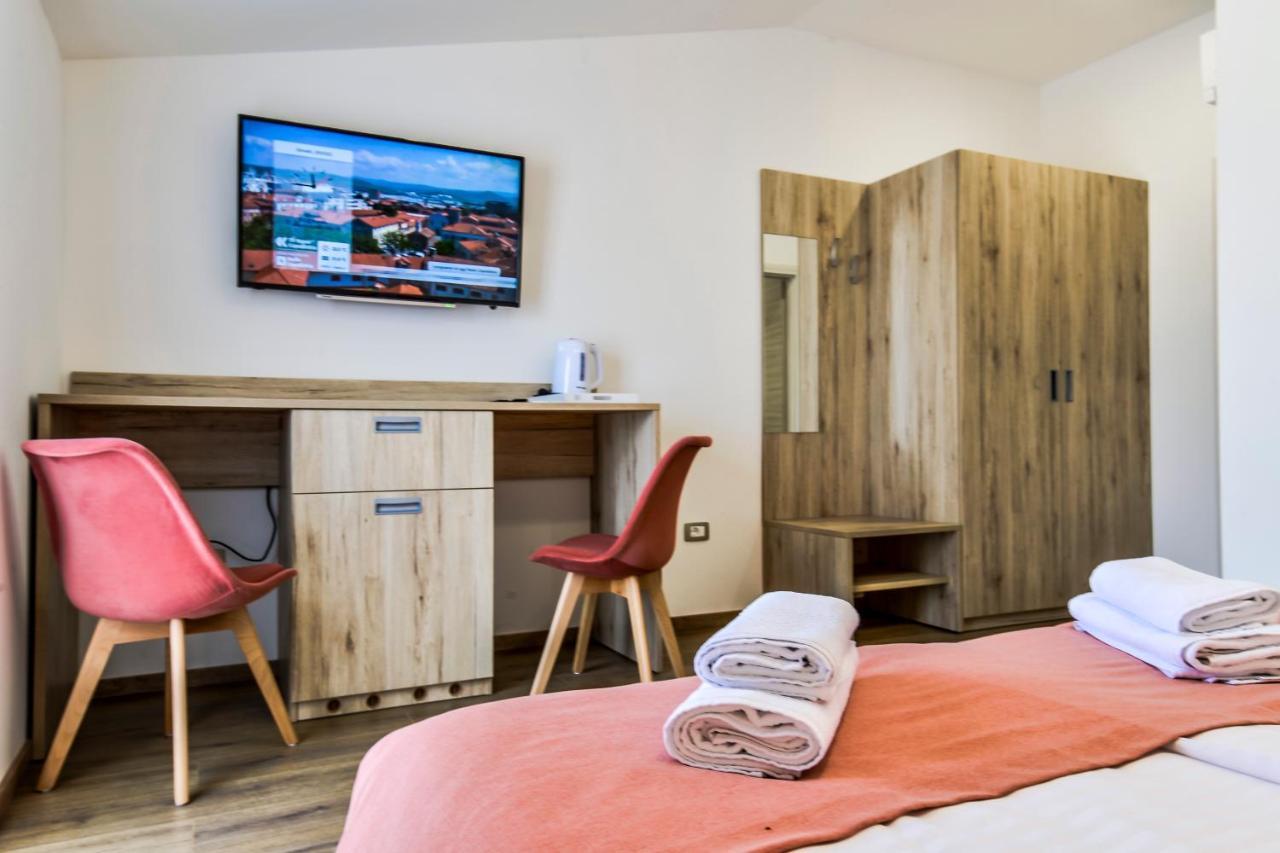 Casa Istriana Dajla Rooms Novigrad Istria Esterno foto