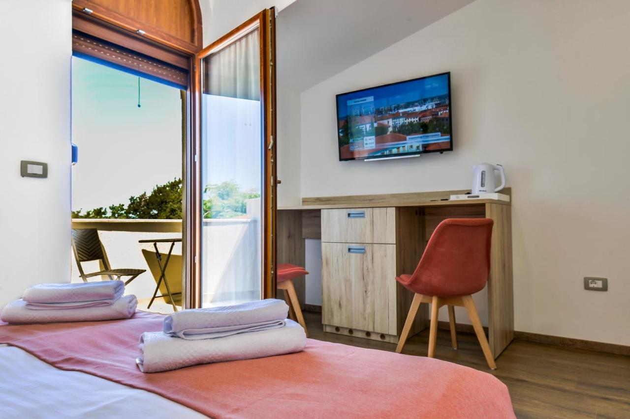 Casa Istriana Dajla Rooms Novigrad Istria Esterno foto